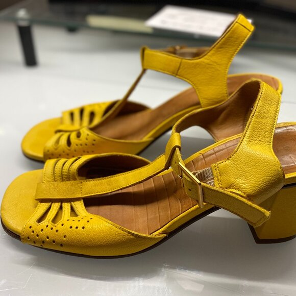 Chie Mihara Yellow Leather Sandals – Made in Spain – Size 37.5 (US 7-7.5) - Picture 2 of 8